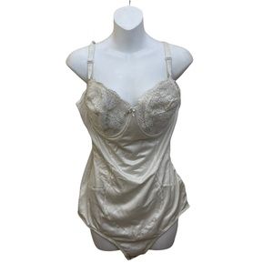 Women's Wonder Wabe Underwired Bodysuit Lace with Padded Cups Size 46DD